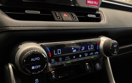 Toyota RAV4, 2025 год, 4 350 000 рублей, 21 фотография