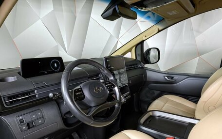 Hyundai Staria, 2022 год, 5 150 000 рублей, 10 фотография