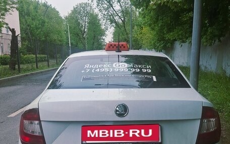 Skoda Rapid I, 2018 год, 700 000 рублей, 3 фотография