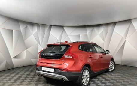 Volvo V40 Cross Country I, 2018 год, 1 893 000 рублей, 2 фотография