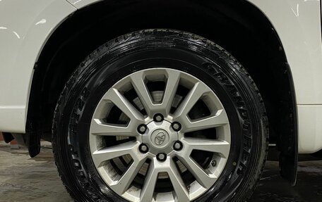 Toyota Land Cruiser Prado 150 рестайлинг 2, 2016 год, 4 499 000 рублей, 9 фотография