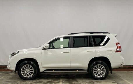 Toyota Land Cruiser Prado 150 рестайлинг 2, 2016 год, 4 499 000 рублей, 8 фотография