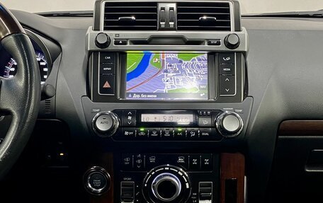 Toyota Land Cruiser Prado 150 рестайлинг 2, 2016 год, 4 499 000 рублей, 12 фотография