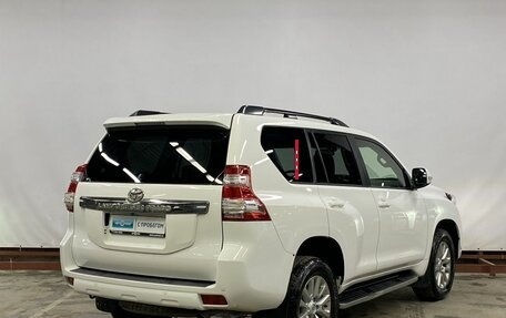 Toyota Land Cruiser Prado 150 рестайлинг 2, 2016 год, 4 499 000 рублей, 5 фотография