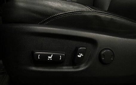 Toyota Land Cruiser Prado 150 рестайлинг 2, 2016 год, 4 499 000 рублей, 23 фотография