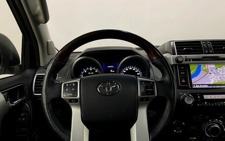 Toyota Land Cruiser Prado 150 рестайлинг 2, 2016 год, 4 499 000 рублей, 14 фотография