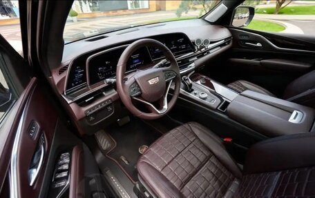 Cadillac Escalade V, 2021 год, 8 500 000 рублей, 9 фотография