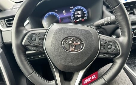 Toyota RAV4, 2022 год, 3 850 000 рублей, 12 фотография