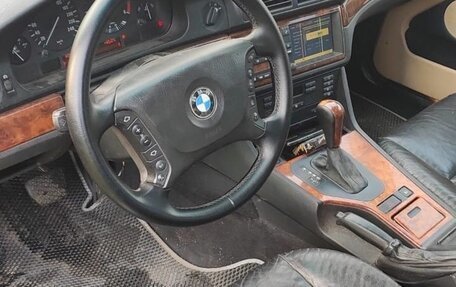 BMW 5 серия, 2001 год, 850 000 рублей, 12 фотография