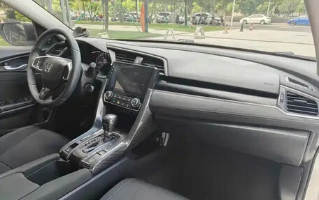 Honda Civic IX, 2021 год, 1 200 000 рублей, 13 фотография