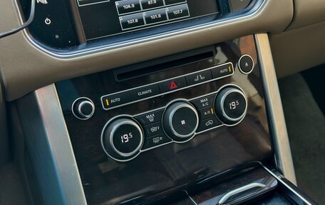 Land Rover Range Rover IV рестайлинг, 2014 год, 3 950 000 рублей, 29 фотография