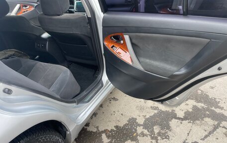 Toyota Camry, 2009 год, 1 100 000 рублей, 13 фотография