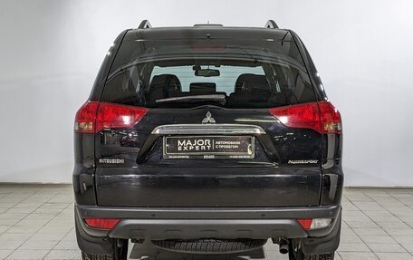 Mitsubishi Pajero Sport II рестайлинг, 2014 год, 2 400 000 рублей, 6 фотография