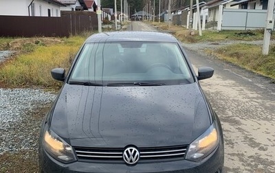 Volkswagen Polo VI (EU Market), 2012 год, 700 000 рублей, 1 фотография