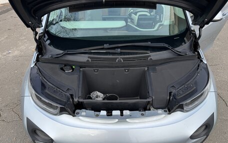 BMW i3 I01 рестайлинг, 2015 год, 1 570 000 рублей, 11 фотография