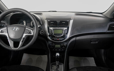 Hyundai Solaris II рестайлинг, 2012 год, 899 000 рублей, 14 фотография