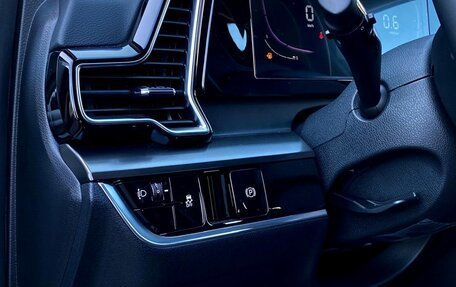 KIA Sportage IV рестайлинг, 2025 год, 3 990 000 рублей, 25 фотография