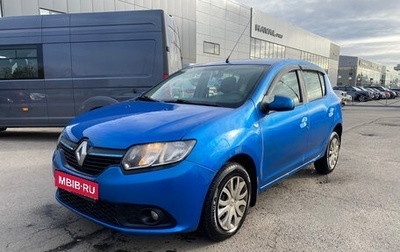 Renault Sandero II рестайлинг, 2018 год, 829 000 рублей, 1 фотография