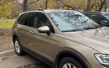 Volkswagen Tiguan II, 2019 год, 2 000 000 рублей, 6 фотография