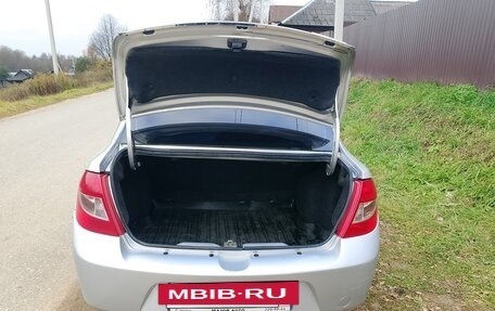 Renault Symbol, 2010 год, 350 000 рублей, 12 фотография