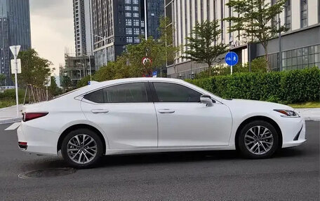 Lexus ES VII, 2022 год, 3 100 000 рублей, 5 фотография