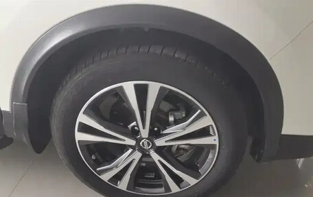 Nissan Qashqai, 2022 год, 2 100 000 рублей, 5 фотография