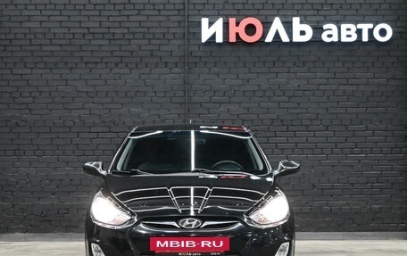 Hyundai Solaris II рестайлинг, 2014 год, 870 000 рублей, 2 фотография