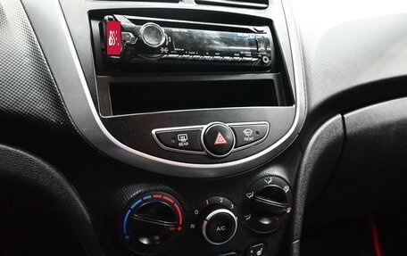 Hyundai Solaris II рестайлинг, 2014 год, 870 000 рублей, 15 фотография