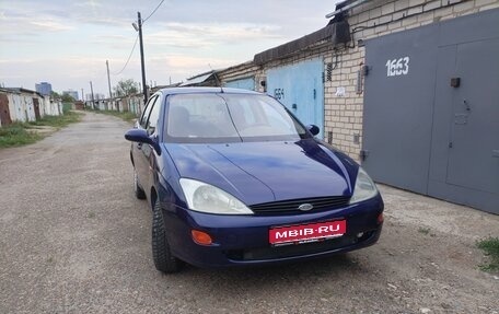 Ford Focus IV, 2001 год, 240 000 рублей, 1 фотография