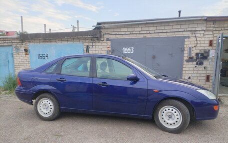 Ford Focus IV, 2001 год, 240 000 рублей, 2 фотография