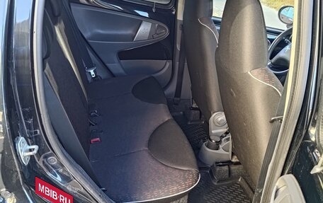 Peugeot 107 I рестайлинг, 2011 год, 600 000 рублей, 9 фотография