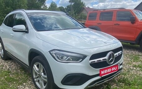 Mercedes-Benz GLA, 2020 год, 3 100 000 рублей, 3 фотография