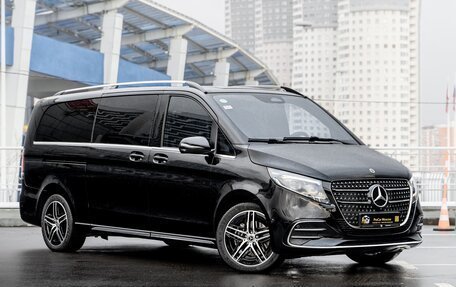 Mercedes-Benz V-Класс, 2025 год, 14 000 000 рублей, 6 фотография