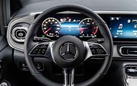 Mercedes-Benz V-Класс, 2025 год, 14 000 000 рублей, 12 фотография