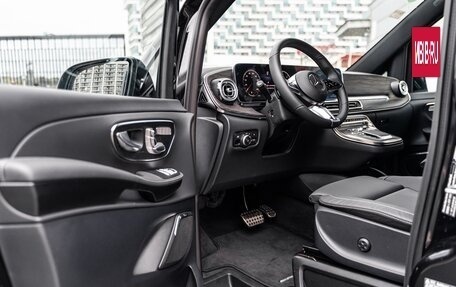 Mercedes-Benz V-Класс, 2025 год, 14 000 000 рублей, 8 фотография