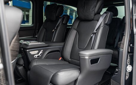 Mercedes-Benz V-Класс, 2025 год, 14 000 000 рублей, 19 фотография