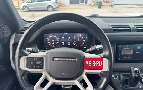 Land Rover Defender II, 2022 год, 8 900 000 рублей, 5 фотография