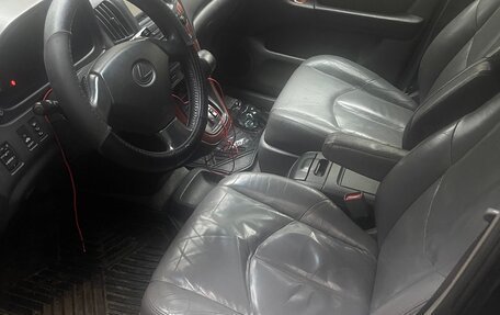 Lexus RX IV рестайлинг, 2000 год, 500 000 рублей, 6 фотография