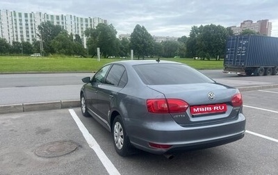 Volkswagen Jetta VI, 2013 год, 870 000 рублей, 1 фотография