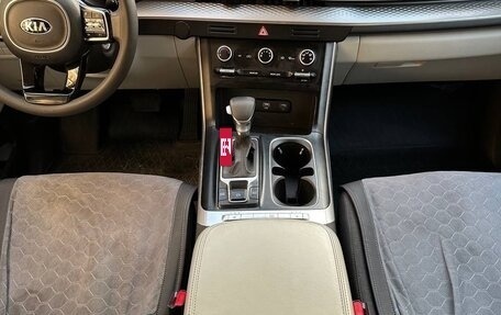 KIA Carnival, 2021 год, 3 520 000 рублей, 22 фотография