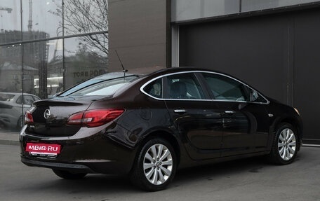 Opel Astra J, 2013 год, 770 000 рублей, 5 фотография