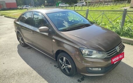 Volkswagen Polo VI (EU Market), 2015 год, 735 000 рублей, 2 фотография