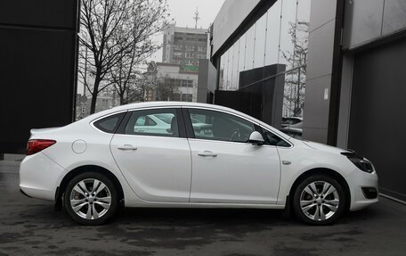 Opel Astra J, 2015 год, 825 000 рублей, 4 фотография
