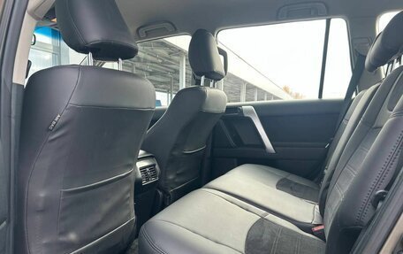 Toyota Land Cruiser Prado 150 рестайлинг 2, 2014 год, 2 590 000 рублей, 11 фотография