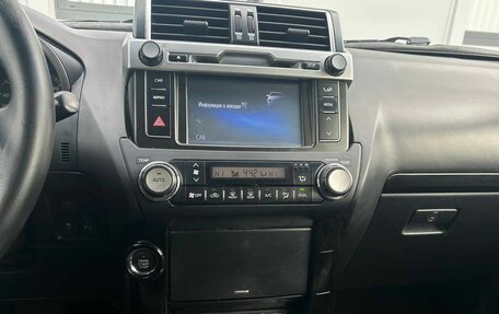 Toyota Land Cruiser Prado 150 рестайлинг 2, 2014 год, 2 590 000 рублей, 15 фотография