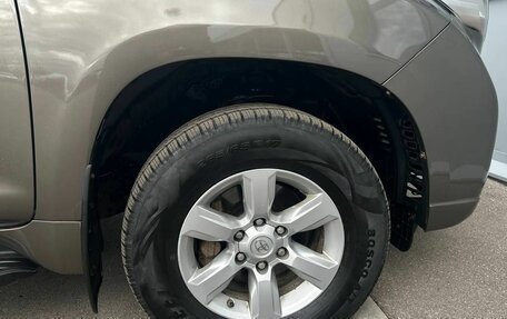 Toyota Land Cruiser Prado 150 рестайлинг 2, 2014 год, 2 590 000 рублей, 22 фотография