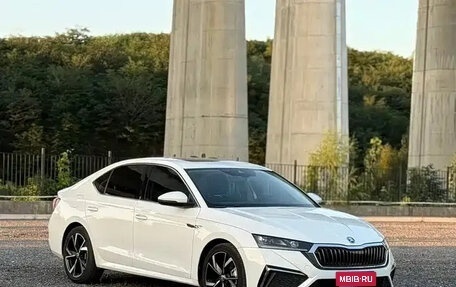 Skoda Octavia IV, 2022 год, 2 350 000 рублей, 1 фотография