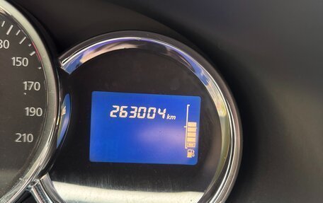 Renault Logan II, 2014 год, 800 000 рублей, 6 фотография