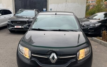 Renault Logan II, 2014 год, 800 000 рублей, 3 фотография