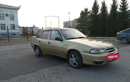 Daewoo Nexia I рестайлинг, 2010 год, 119 000 рублей, 2 фотография